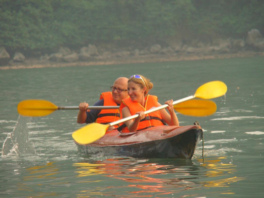 Garden Bay Premium Cruise Ha Long Exterior foto